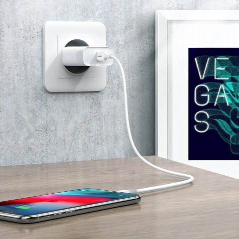 Kabel przewód do iPhone MFi USB-C - Lightning 20W 3A 1m biały Kabel przewód do iPhone MFi USB-C - Lightning 20W 3A 1m biały