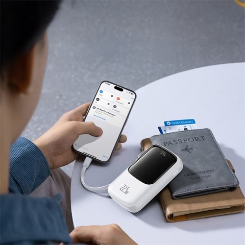 Power bank 10000mAh Qpow Pro+ 22.5W USB-C - biały Power bank 10000mAh Qpow Pro+ 22.5W USB-C - biały